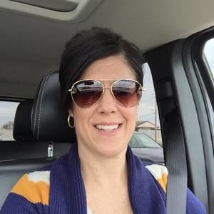 Meet your Posher, Laura